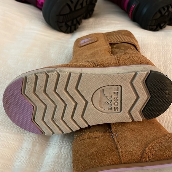 Sorel insulated boot - Picture 2 of 4